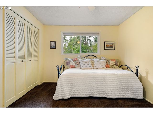 2185 W 27TH Ave, Eugene, OR 97405