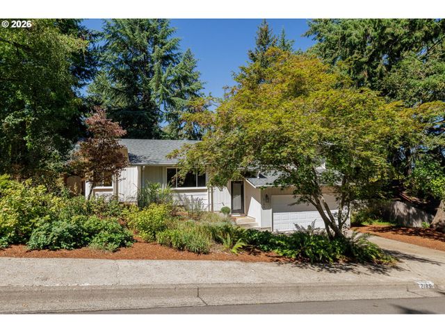 2185 W 27TH Ave, Eugene, OR 97405