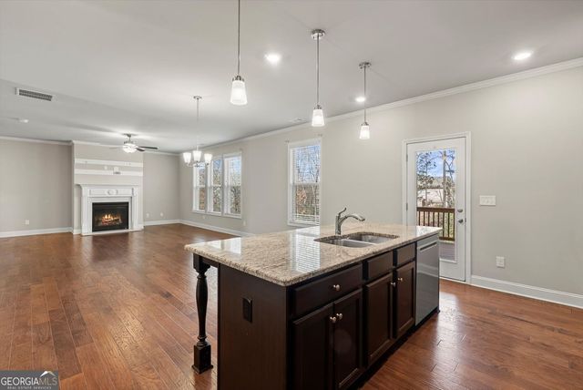 3268 Ivy Crossing Drive, Buford, GA 30519