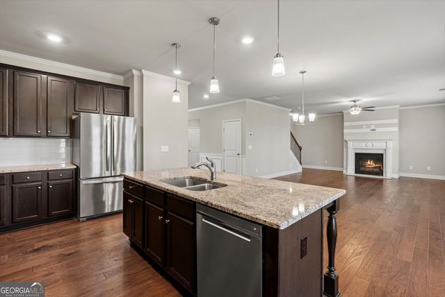 3268 Ivy Crossing Drive, Buford, GA 30519