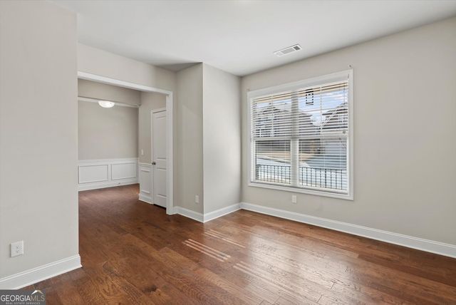 3268 Ivy Crossing Drive, Buford, GA 30519