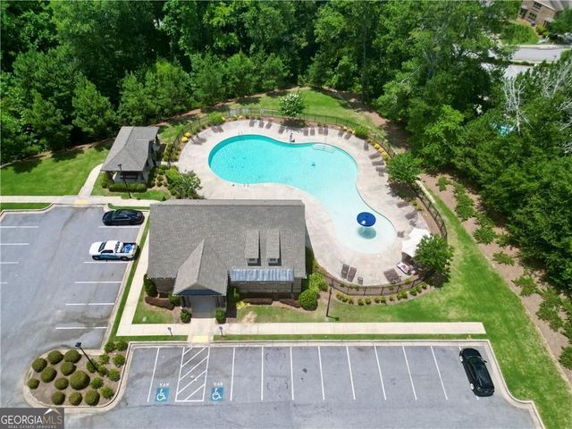 3268 Ivy Crossing Drive, Buford, GA 30519