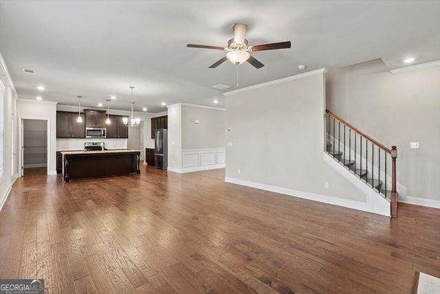 3268 Ivy Crossing Drive, Buford, GA 30519