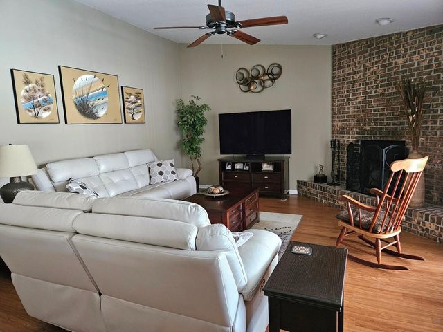 4029 BELL GRANDE DRIVE, Valrico, FL 33596