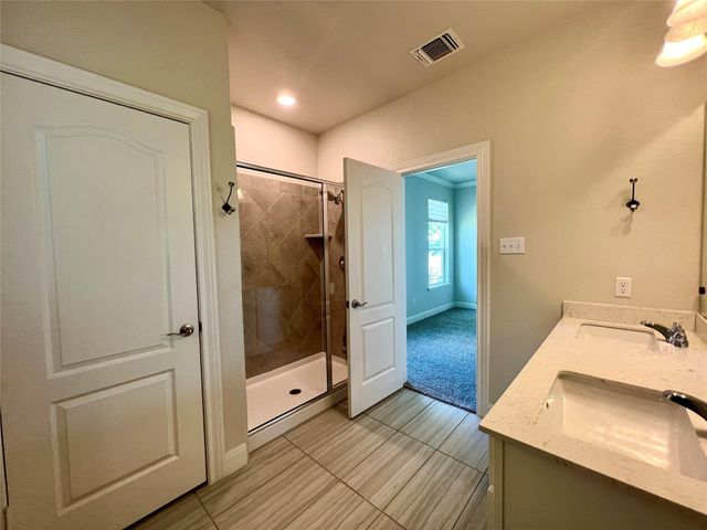 270 Danish DR 21, Hutto, TX 78634