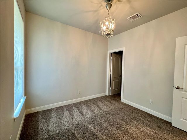 270 Danish DR 21, Hutto, TX 78634
