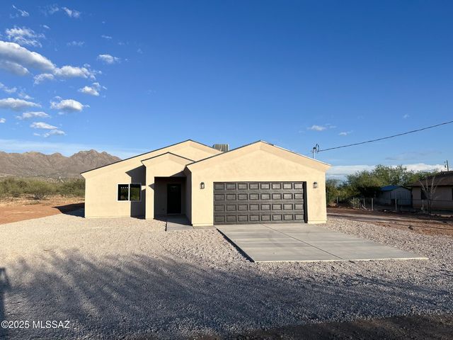 29 Camino India, Rio Rico, AZ 85648