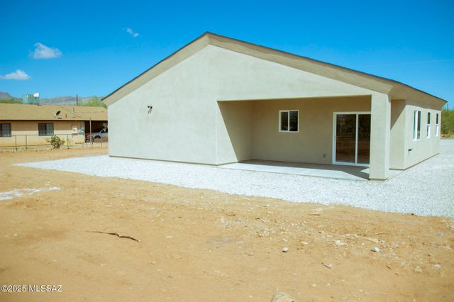 29 Camino India, Rio Rico, AZ 85648