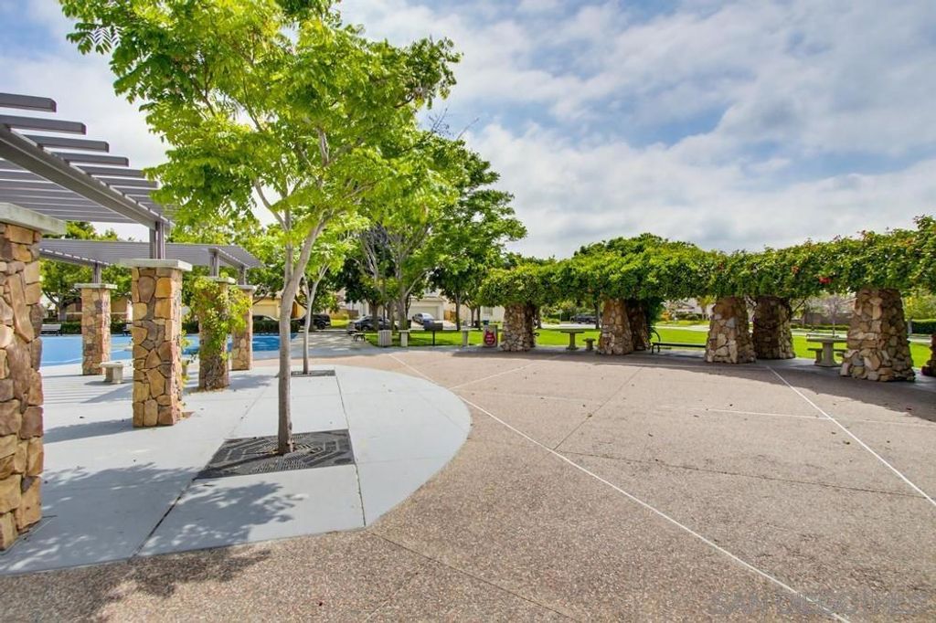 Image 52 of property listing at 1298 Fools Gold 1, Chula Vista, CA 91913