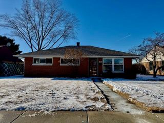 606 N Lindberg Street, Griffith, IN 46319