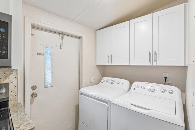 2638 SEA OATS CIRCLE S, Lakeland, FL 33815