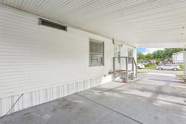 2638 SEA OATS CIRCLE S, Lakeland, FL 33815