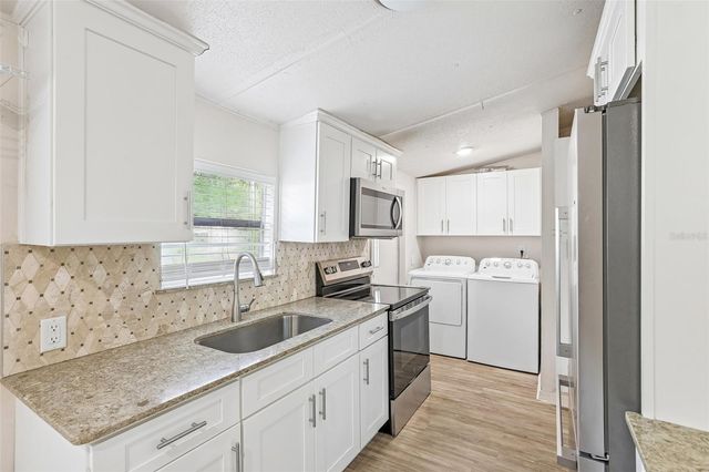 2638 SEA OATS CIRCLE S, Lakeland, FL 33815