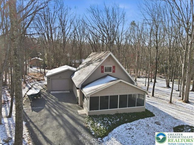 20 Pool Drive, Penn Forest Twp, PA 18229