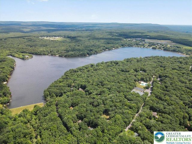 20 Pool Drive, Penn Forest Twp, PA 18229