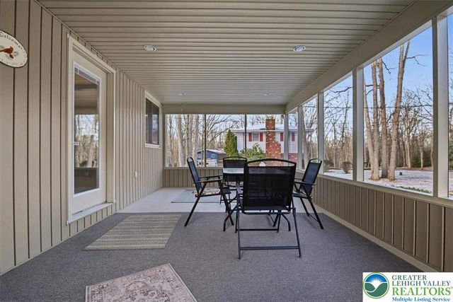 20 Pool Drive, Penn Forest Twp, PA 18229