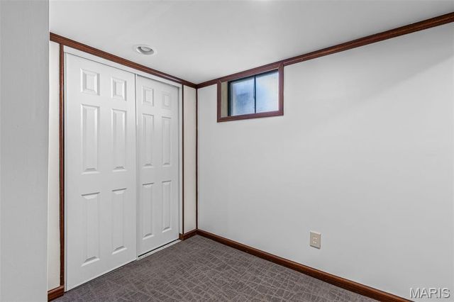 5449 Mardel Avenue, St Louis, MO 63109
