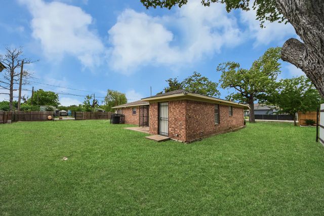 615 Barbara Mae Street, Houston, TX 77015
