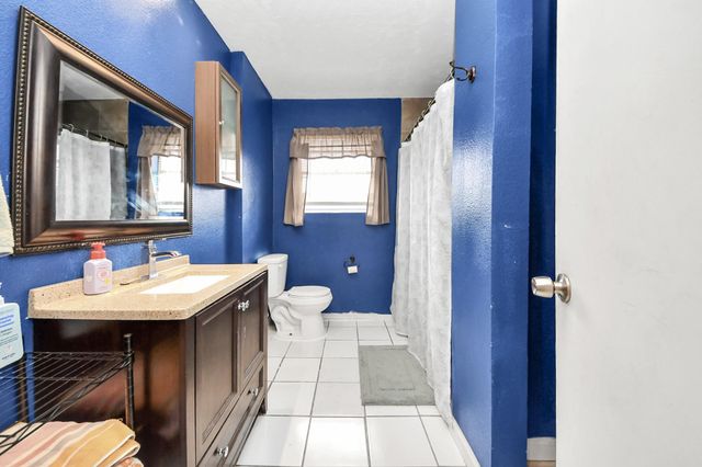 615 Barbara Mae Street, Houston, TX 77015