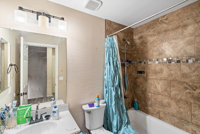 25212 W CRANSTON Lane, Buckeye, AZ 85326