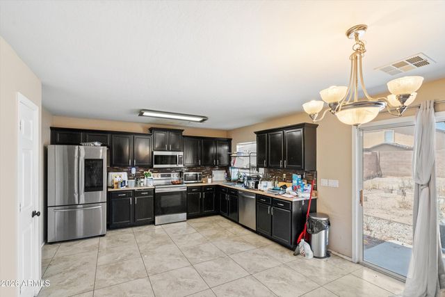 25212 W CRANSTON Lane, Buckeye, AZ 85326