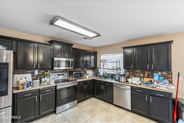 25212 W CRANSTON Lane, Buckeye, AZ 85326