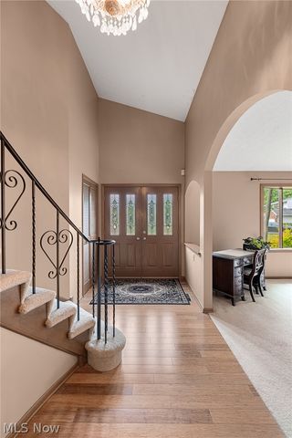 14826 Stone Creek Oval, Strongsville, OH 44149