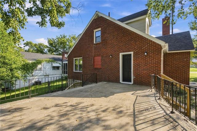 4400 Garfield Avenue, Kansas City, KS 66102