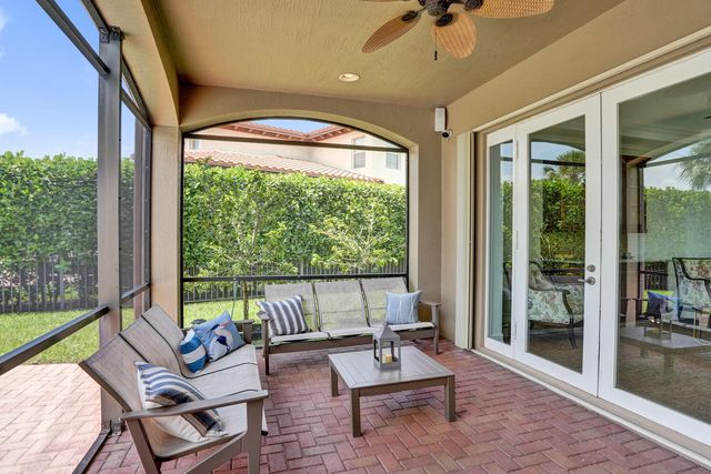 8279 NW 122nd Lane, Parkland, FL 33076