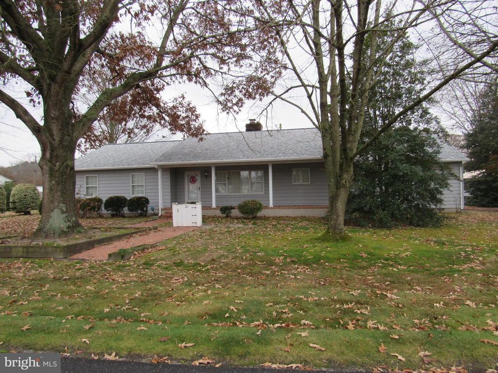 120 LEWIS DR, Laurel, DE 19956