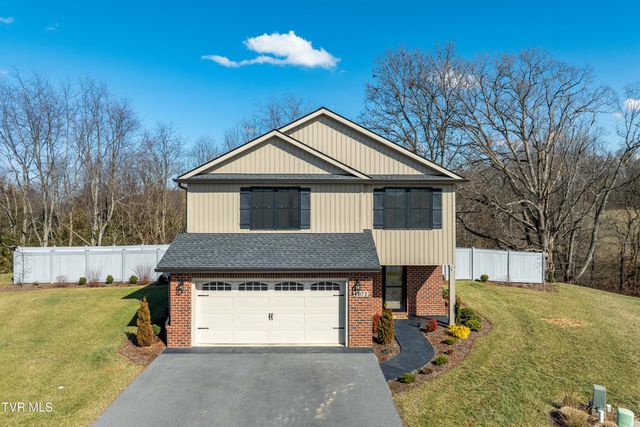 1072 Riddle Ridge, Jonesborough, TN 37659