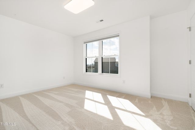 1072 Riddle Ridge, Jonesborough, TN 37659