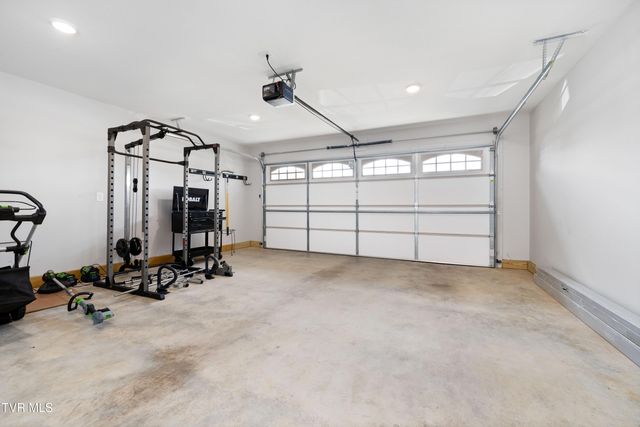 1072 Riddle Ridge, Jonesborough, TN 37659