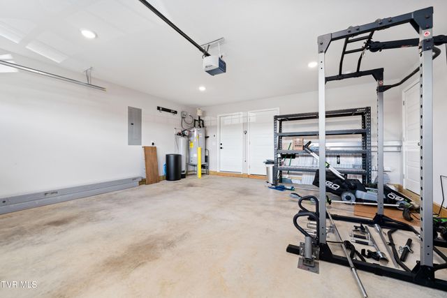 1072 Riddle Ridge, Jonesborough, TN 37659