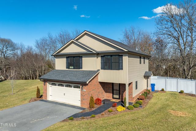 1072 Riddle Ridge, Jonesborough, TN 37659