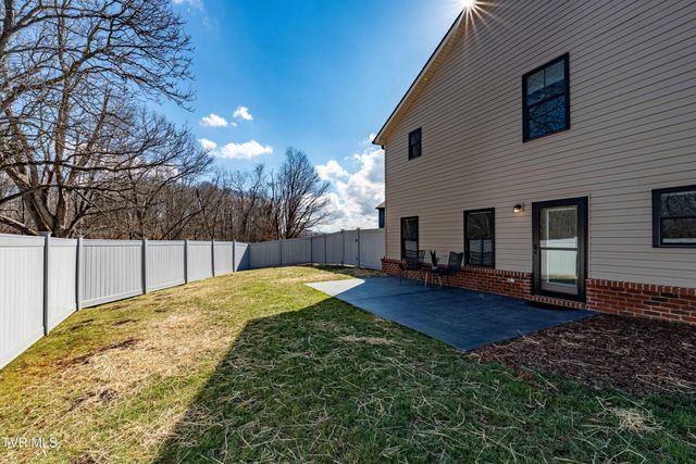 1072 Riddle Ridge, Jonesborough, TN 37659