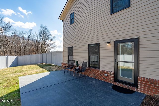 1072 Riddle Ridge, Jonesborough, TN 37659