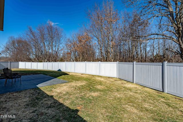 1072 Riddle Ridge, Jonesborough, TN 37659