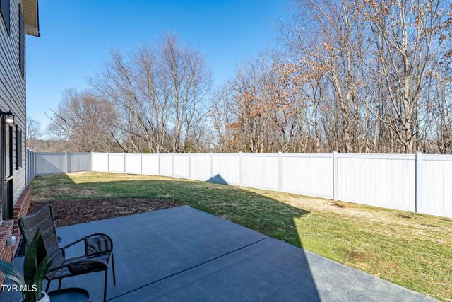 1072 Riddle Ridge, Jonesborough, TN 37659