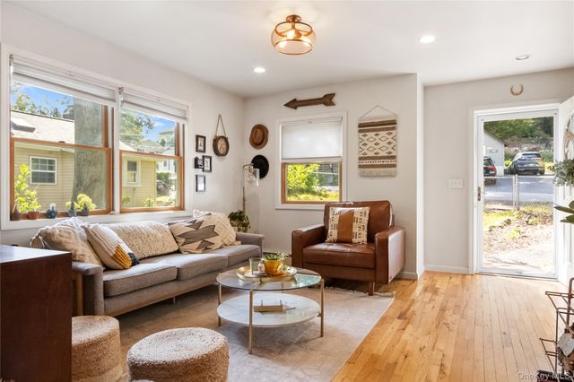 16 Shenorock Drive, Yorktown Heights, NY 10598