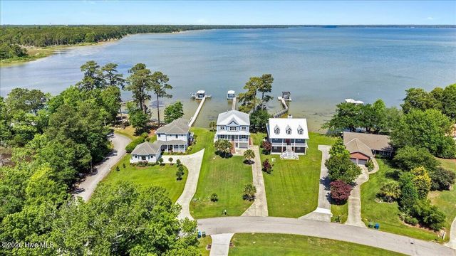 720 Willbrook Circle, Sneads Ferry, NC 28460