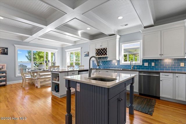 720 Willbrook Circle, Sneads Ferry, NC 28460