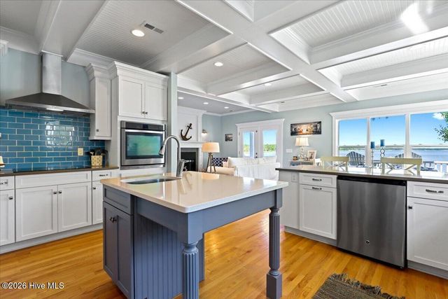 720 Willbrook Circle, Sneads Ferry, NC 28460