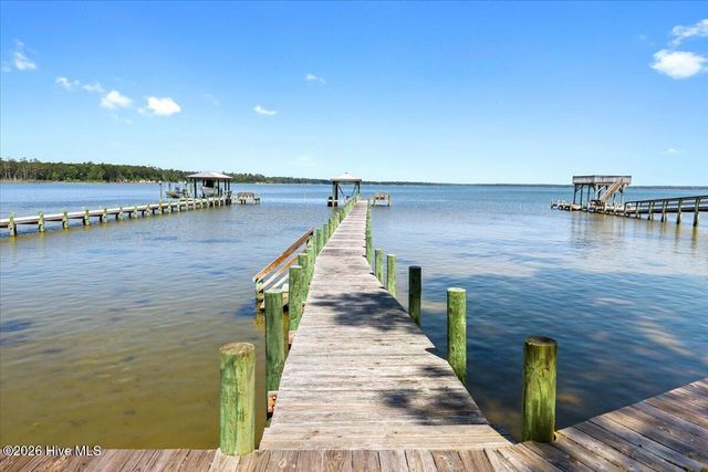 720 Willbrook Circle, Sneads Ferry, NC 28460
