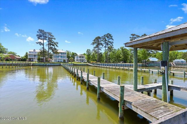 720 Willbrook Circle, Sneads Ferry, NC 28460