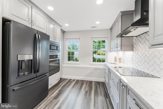 821 CATTAIL LN NE, Leesburg, VA 20176