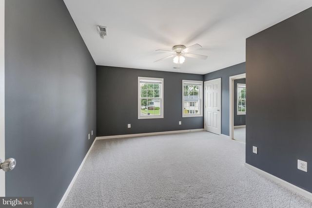 821 CATTAIL LN NE, Leesburg, VA 20176