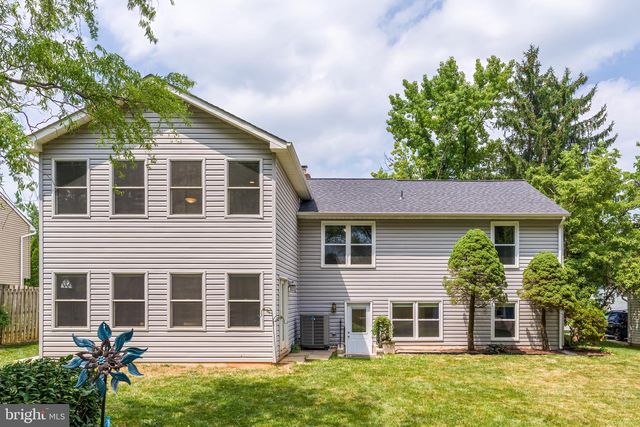821 CATTAIL LN NE, Leesburg, VA 20176