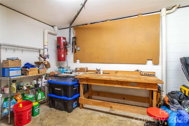 658 Tilley Creek Road, Cullowhee, NC 28723