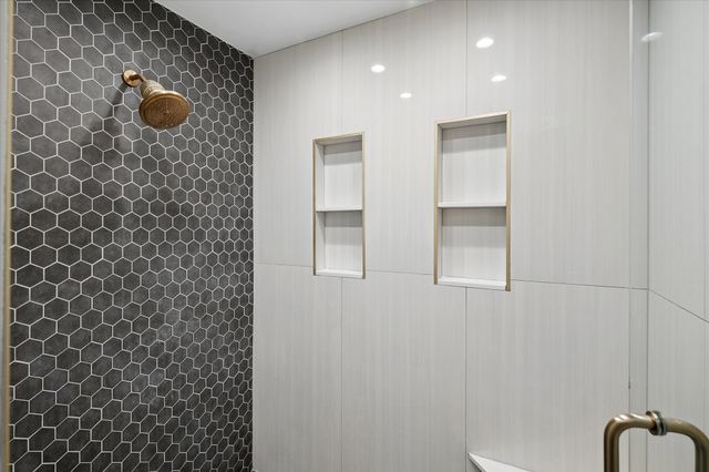 12380 Montego Plaza, Dallas, TX 75230